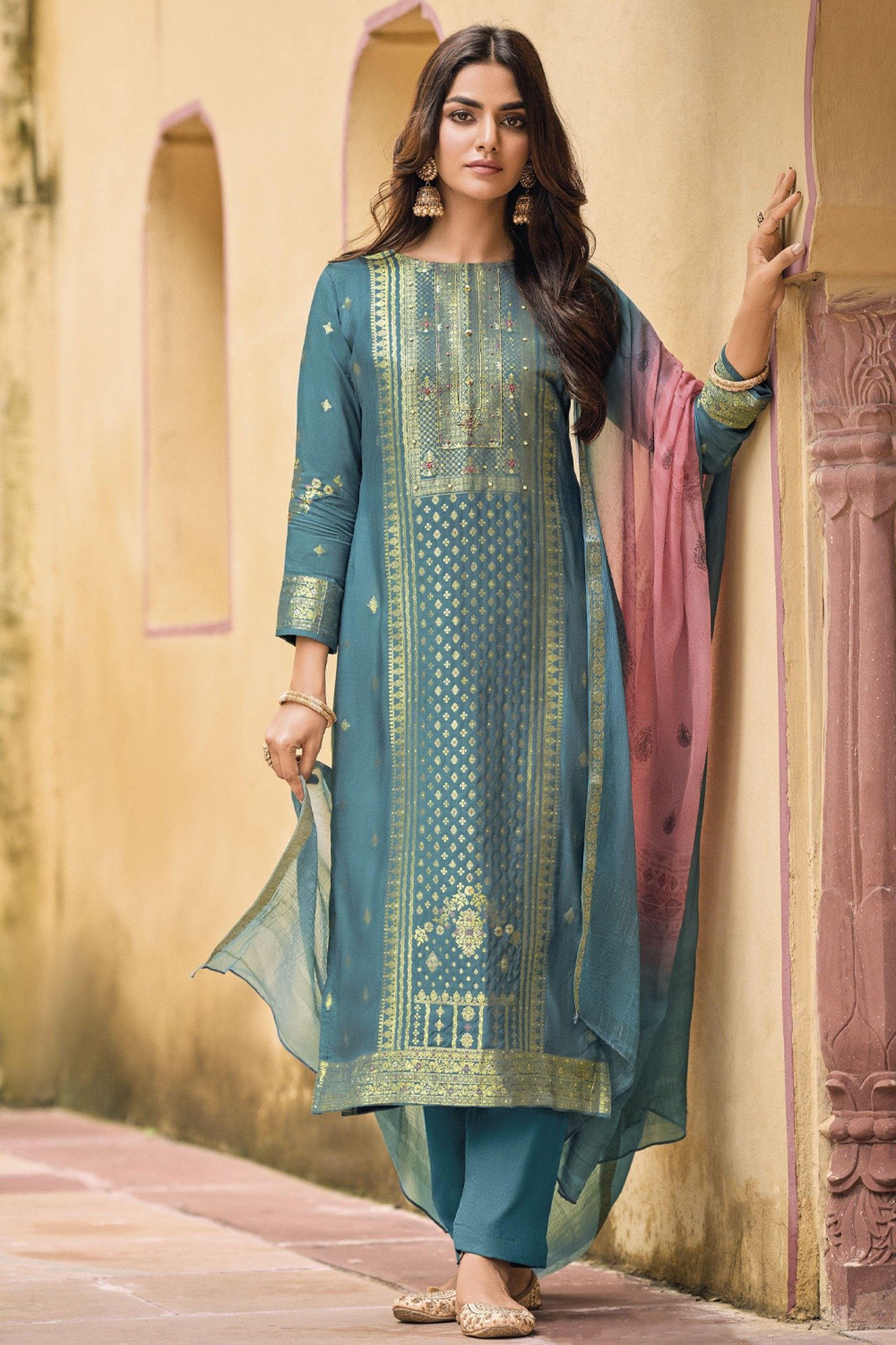 Kurthi